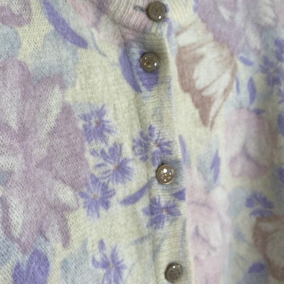 A1❄️By Xiongmao size Large based from China - Picture 4 of 7